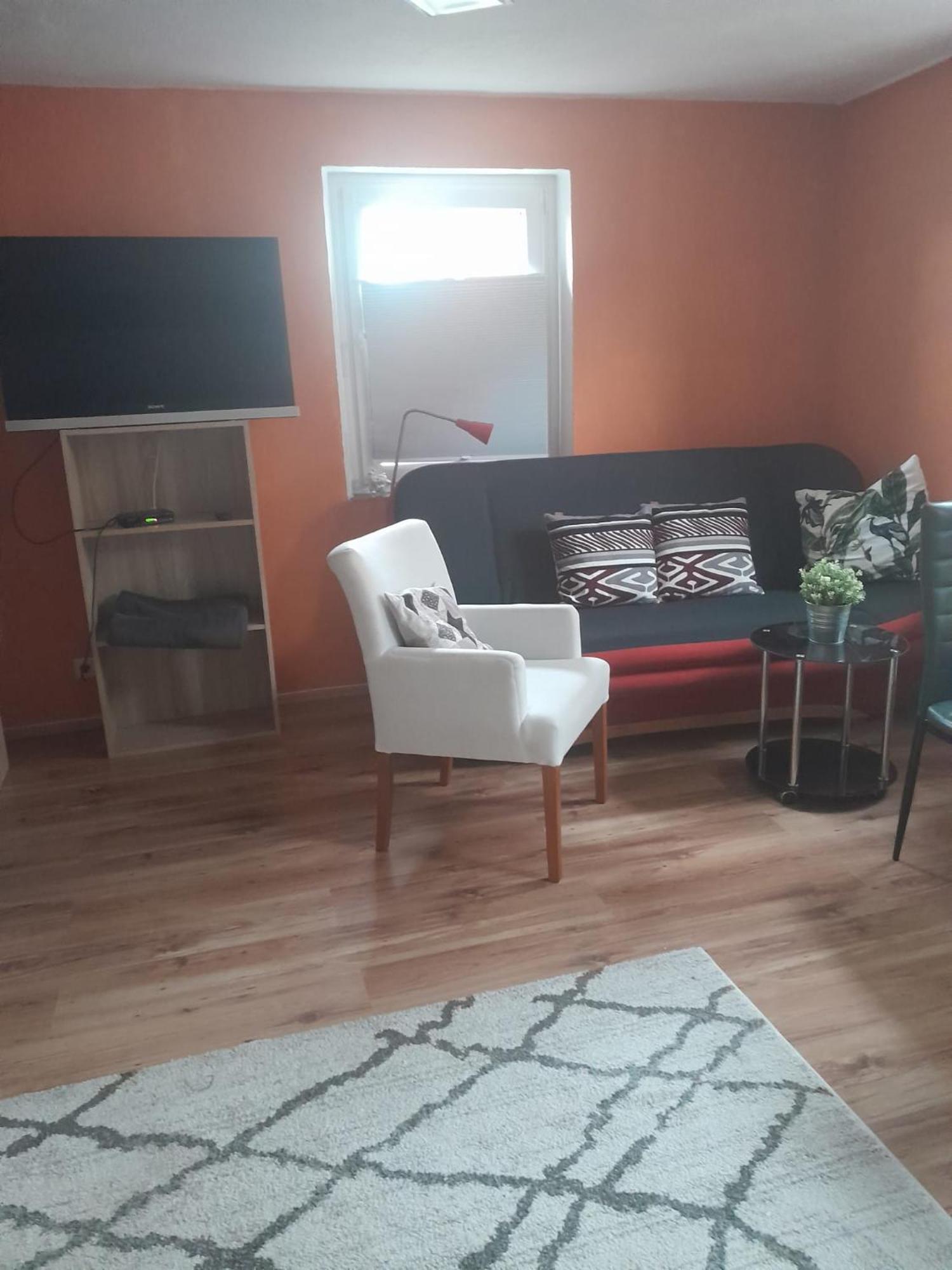 Ferienwohnung Gisela Jockgrim Екстериор снимка